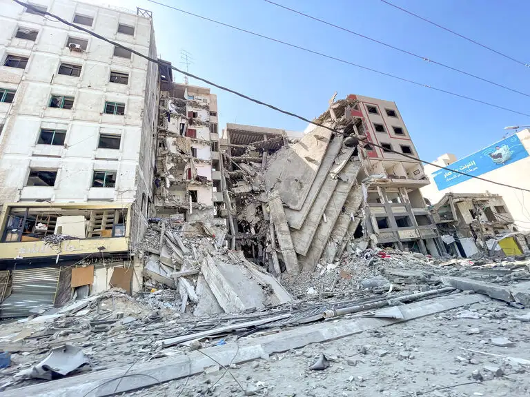 Middle East update and prayer: secondary schools